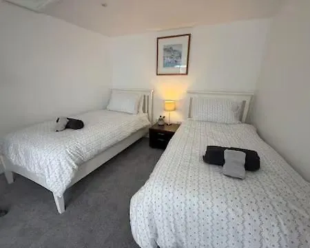 Two Bedroom In Town Centre * JERSEY