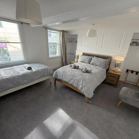 Two Bedroom In Town Centre * JERSEY
